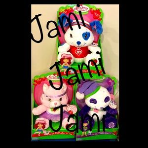 NIB 3 STRAWBERRY SHORTCAKE PALS DOLLS limited toy